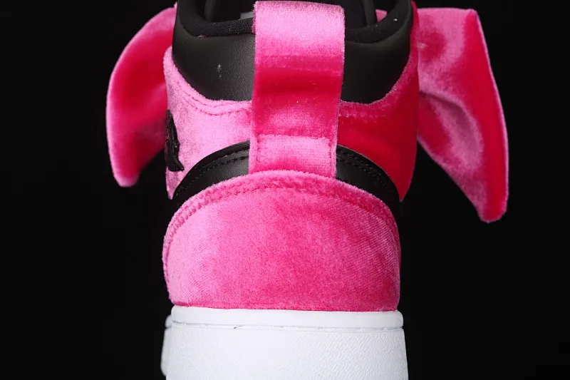 All categories Air Jordan Jordan series basketball shoes Air Jordan 1 Mid CLOT x Air Jordan 1 Mid "Fearless" AJ1 Joe 1 mid-top white silk CK5678-006